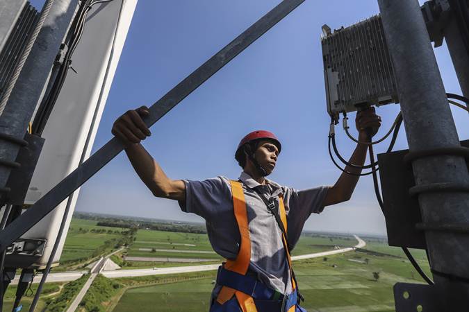  Telkom (TLKM) Siapkan Genset Guna Pulihkan Layanan Terdampak Banjir