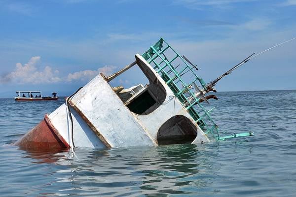  Seluruh Penumpang KMP Terubuk yang Bocor Berhasil Dievakuasi