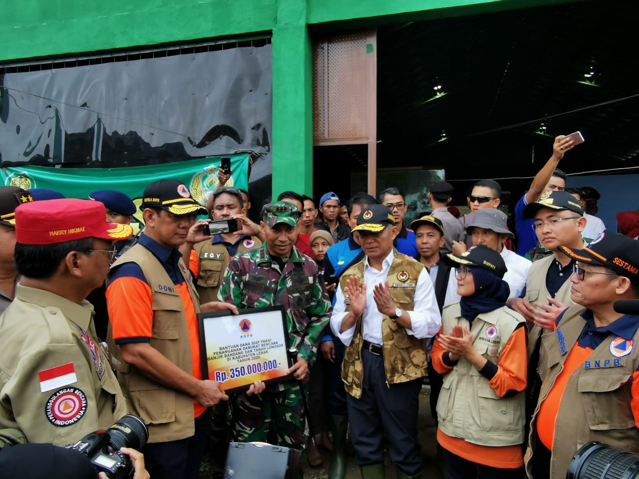  Pemerintah Salurkan Dana Rp1,46 Miliar untuk Penanganan Bencana di Lebak Banten