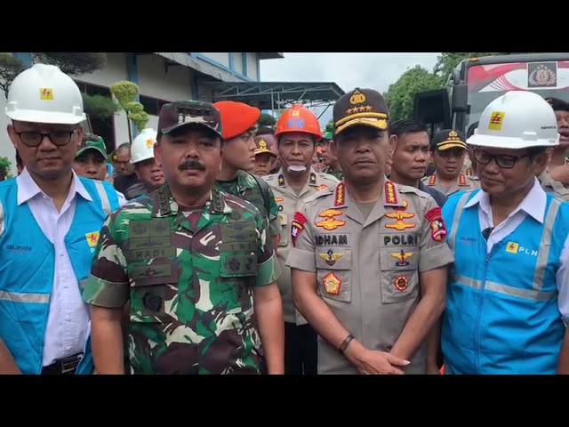  PLN Identifikasi Gardu Terendam dan Santuni Relawan