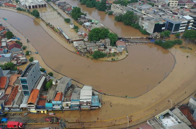  Banjir Jabodetabek : Listrik Masih Belum Menyala, Ini Kendalanya