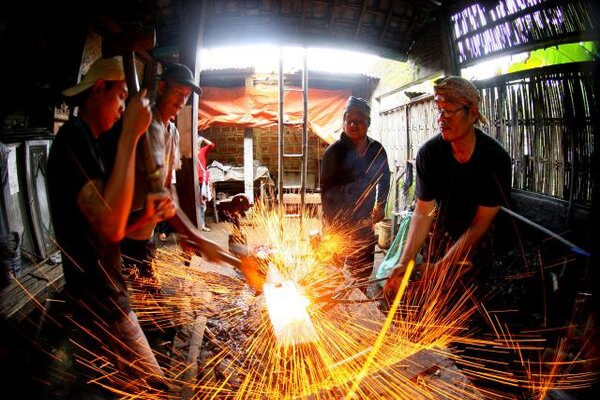  Jogja Magasa Iron Diminta Segera Bangun Pabrik Pasir Besi