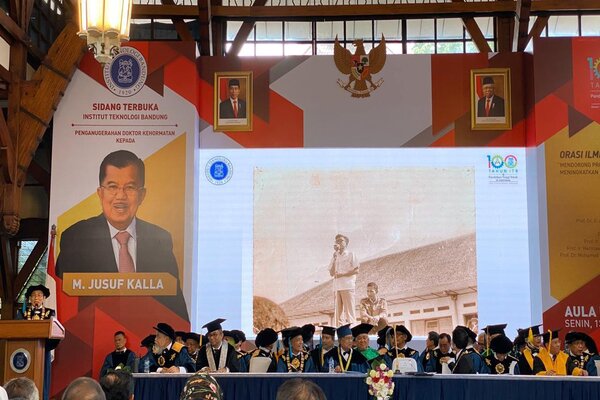  ITB Anugerahkan Doktor HC untuk Jusuf Kalla