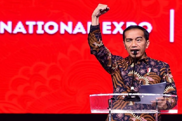  Bicara di Forum ADSW di Abu Dhabi, Presiden Jokowi : Setiap Memegang Ponsel Pintar, Anda Membawa Bagian Kecil dari Indonesia