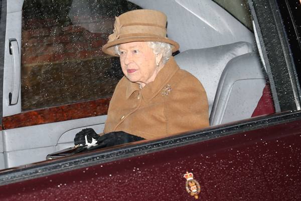  Pernyataan Lengkap Ratu Inggris soal Harry-Meghan Mundur dari Anggota Kerajaan