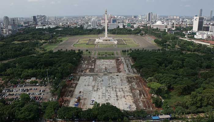  PEMBANGUNAN PLAZA MONAS