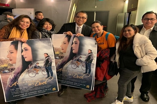 Akhir Kisah Cinta Si Doel Premiere Belanda dan Indonesia