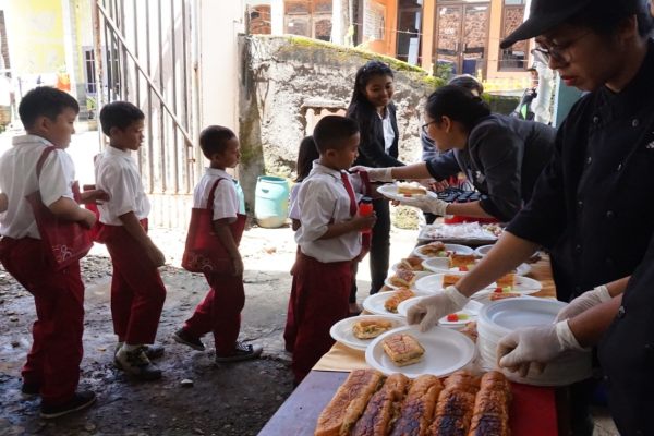  Hotel GranDhika Pemuda Semarang Dukung Hari Gizi Nasional