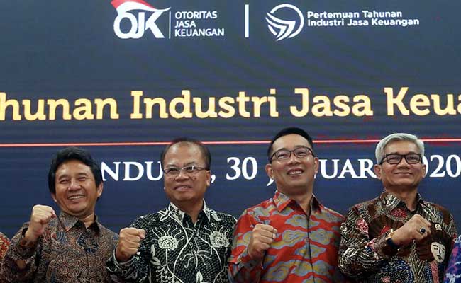  INDUSTRI JASA KEUANGAN DI JABAR STABIL