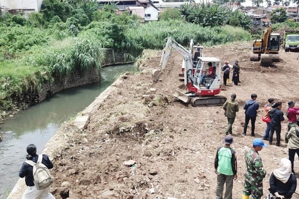  Pemkot Bandung Mulai Bangun Kolam Retensi Jalan Bima