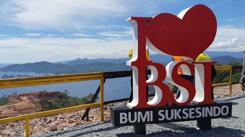 Suasana area tambang Tumpang Pitu atau Tujuh Bukit di Pesanggaran Banyuwangi Jawa Timur pada Jumat (31/1/2020)./Bisnis-Peni Widarti