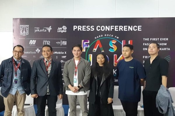  Fashion Rocks 2020: Fashion Show Pertama di dalam Kereta MRT