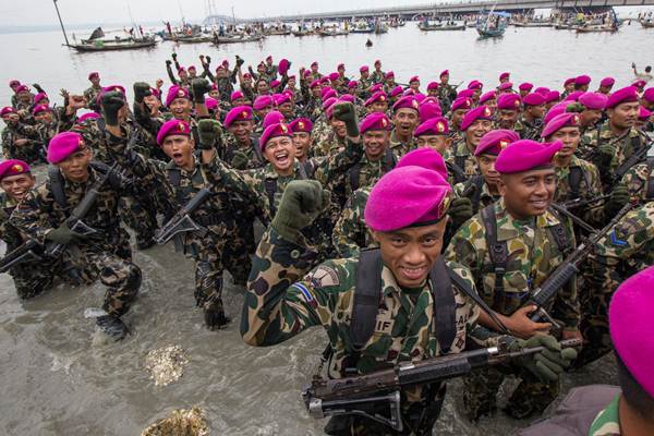  Korps Marinir ke Natuna Bantu WNI yang Dievakuasi dari China