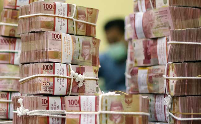 Rupiah Masih Waspadai Penyebaran Virus Corona
