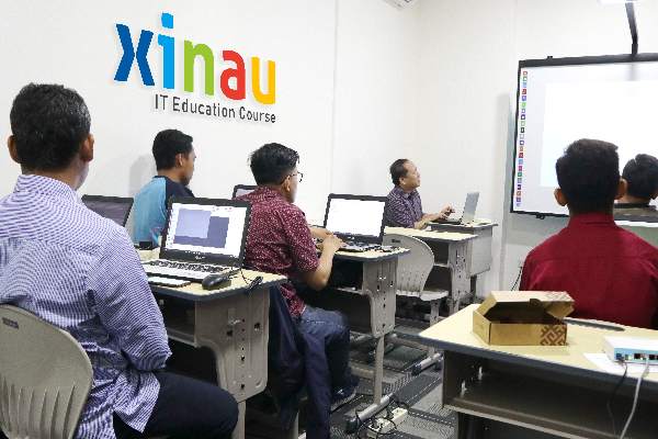  XINAU Menyiapkan SDM yang Ahli Teknologi Informasi dan Siap di Dunia Kerja