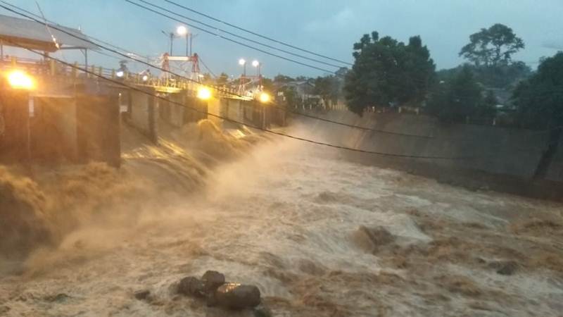  Bogor Hujan, Begini Kondisi Bendung Katulampa