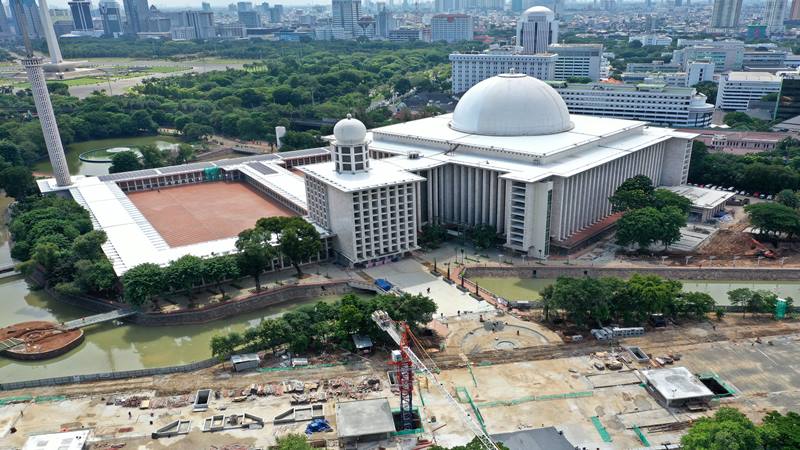  Jokowi Setuju Istiqlal-Katedral Punya Terowongan Silaturahmi