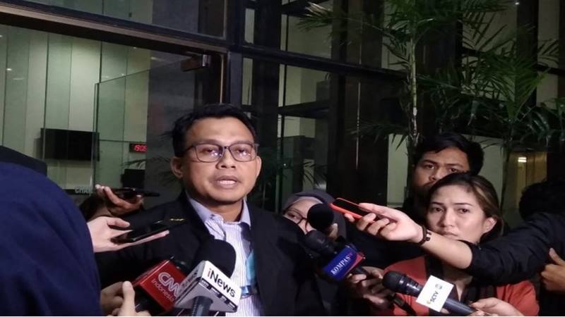  Politisi PAN Ahmad Rizki Sadig Diperiksa Terkait Suap Tulungagung