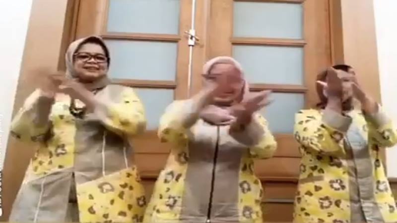Gaya Istri Anies Baswedan Pakai Aplikasi Tik Tok Kampanye Cuci Tangan