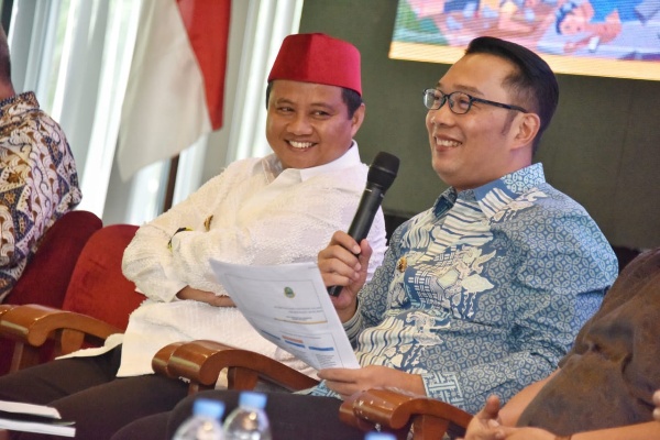  Ridwan Kamil Tekankan Pentingnya Perlindungan Konsumen Sektor Keuangan 