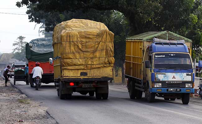  Pebisnis Akan Hitung Ulang Biaya Logistik Tanpa Truk Obesitas