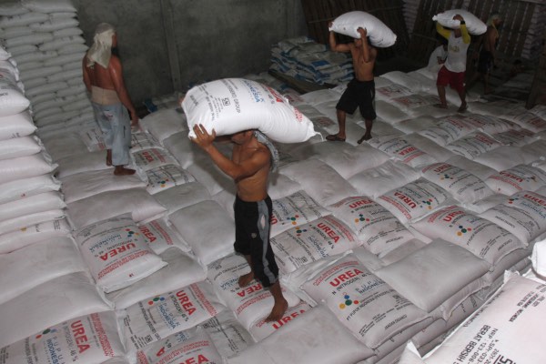 Stok Pupuk Bersubsidi Pusri Aman untuk Masa Tanam 2020