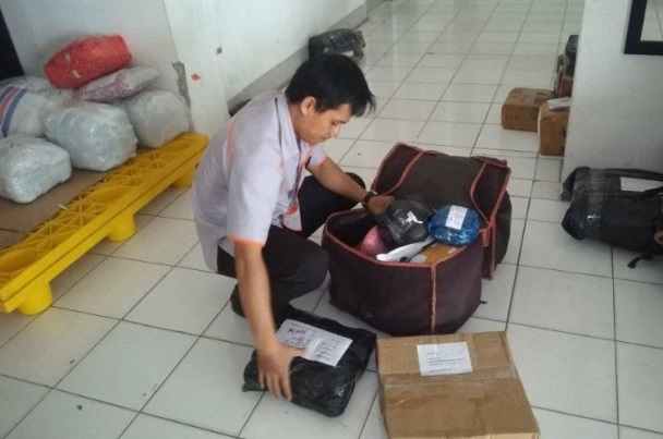  Kantor Pos Rangkasbitung Jamin Pengiriman Paket Terbebas Virus Corona