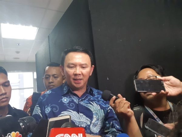  Usai Cerai, Ahok Mencari Tips Menemukan Pasangan Hidup