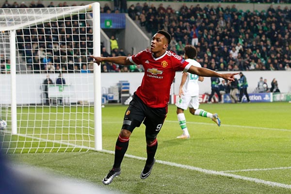  Hasil Liga Inggris: MU Bungkam Chelsea di Stamford Bridge
