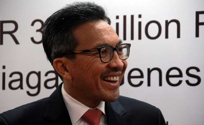  PENYALURAN KREDIT BANK   : Bank Menengah Tak Ekspansif