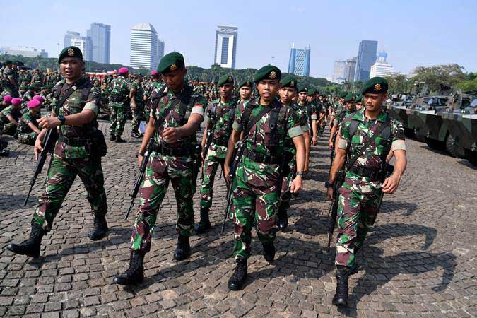 Ilustrasi - Prajurit TNI berbaris seusai mengikuti apel pengamanan di Lapangan Monas, Jakarta, Senin (20/5/2019)./ANTARA-Sigid Kurniawan