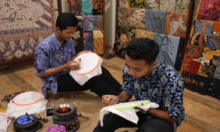  YCAB Foundation dan HSBC Dirikan Rumah Belajar Batik Semarang