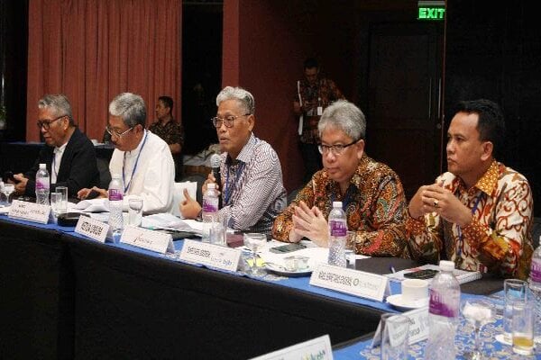 Ketua Asbanda terpilih (tengah) Supriyatno memberikan paparan dalam kegiatan Musyawarah Nasional XX Asbanda di Mercure Hotel, Jakarta (21/2/2020)./Istimewa