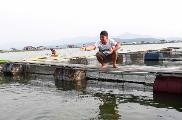  Purwakarta Terus Tertibkan Jaring Keramba Apung