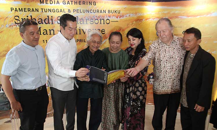  PAMERAN SRIHADI SOEDARSONO-MAN X UNIRVERSE