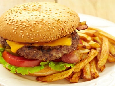  Burger Nabati Akan Mulai Tersedia di Disney