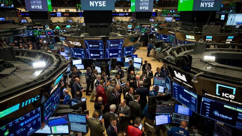  Wall Street Catatkan Kinerja Mingguan Terburuk Sejak Krisis Keuangan 2008