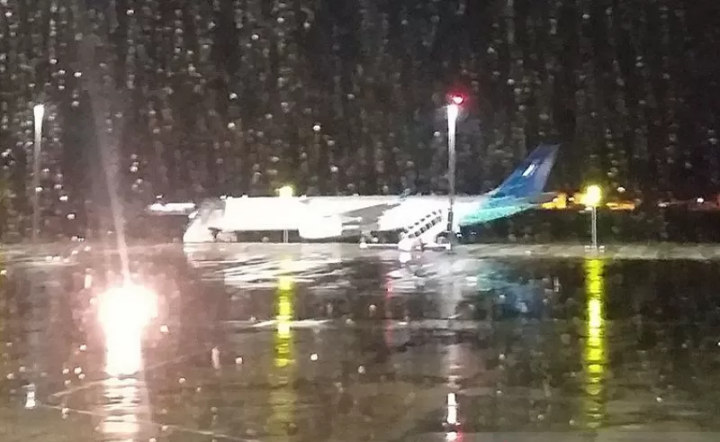 Pesawat yang Membawa 68 WNI ABK Diamond Princess Tiba di Bandara Kertajati