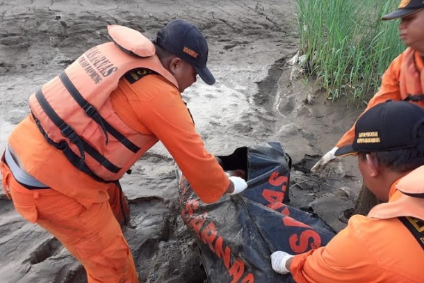  Warga Majalengka yang Terseret Arus Sungai Ditemukan di Indramayu