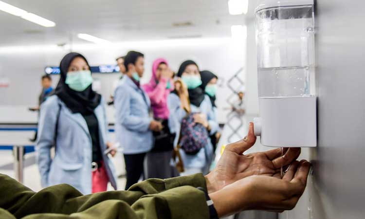 MRT SEDIAKAN ANTISEPTIK