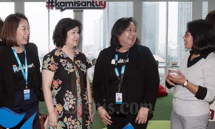  BLIBLI.COM BERKUNJUNG KE KANTOR BISNIS INDONESIA