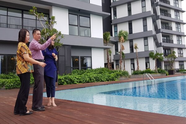  Intiland Pacu Penjualan 15 Unit Kondominium Graha Golf