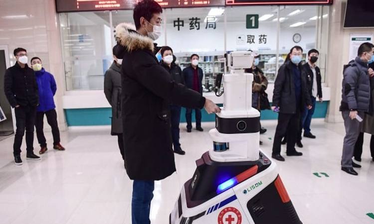  Cara China Turunkan Kasus Corona, Kerahkan Robot hingga Pelacak Virus
