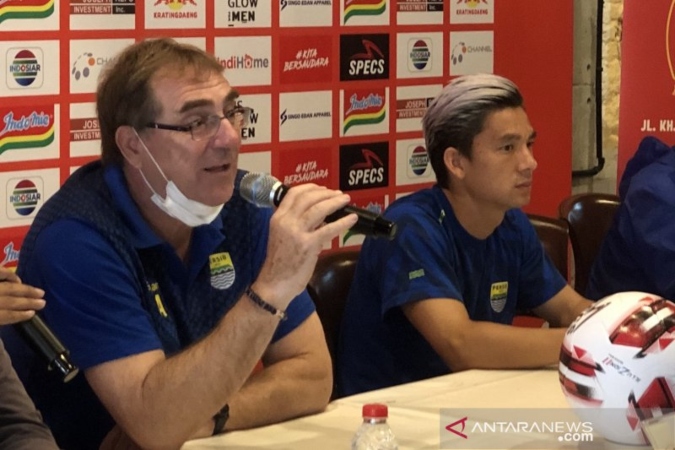  Persib Bantah Inginkan Pertandingan Tanpa Penonton Melawan Arema FC