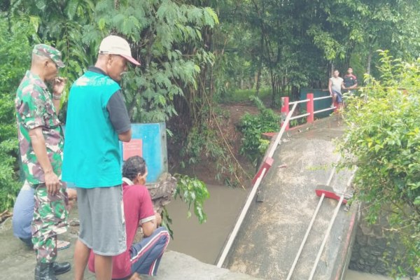  Jembatan di Bantul Ambruk, Akses 2 Dusun di Sanden Terputus 