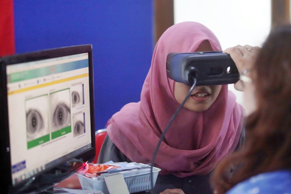  Pemkot Surabaya Pastikan Kecepatan Pencetakan e-KTP