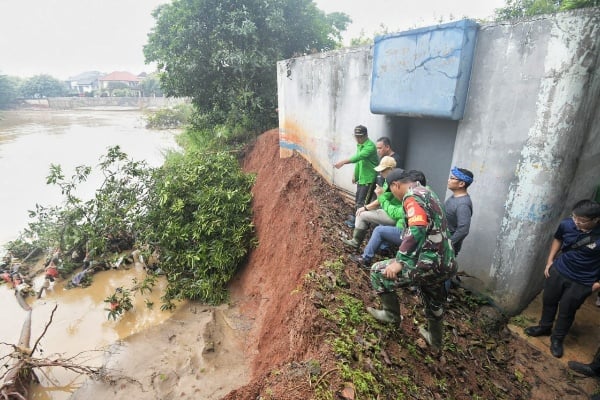  Pulihkan Lahan Kritis, 1 Juta Pohon akan Ditanam di Sepanjang Citarum