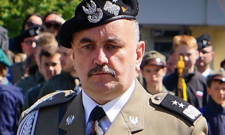 Jenderal Utama Polandia Positif Virus Corona