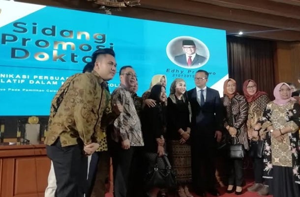 Edhy Prabowo Raih Gelar Doktor Ilmu Komunikasi dari Unpad
