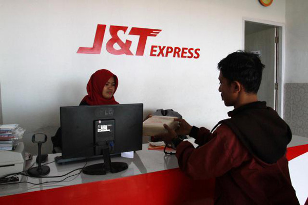  J&T Express Klaim Volume Kiriman Barang Masih Normal